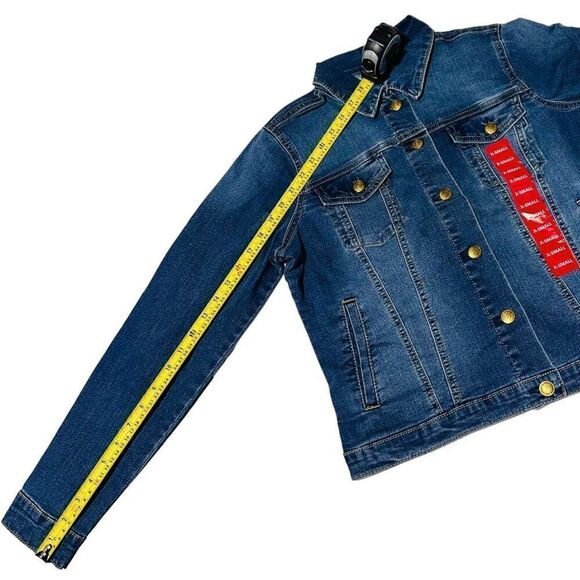 Seven7 Women's Kramer Highline Denim Jacket - Modern Twist on Classic Style Size - Picture 8 of 9